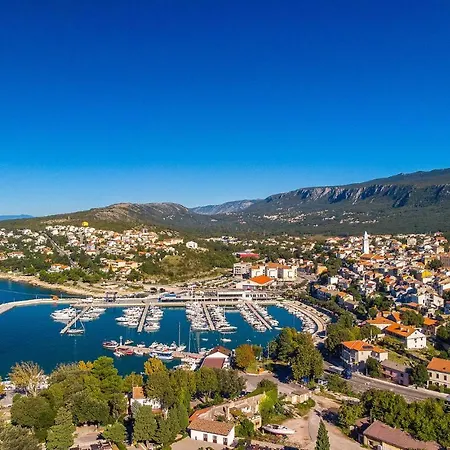 Σπίτι διακοπών Stunning In Novi Vinodolski